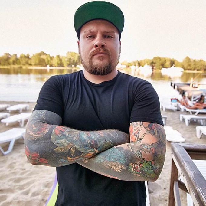 Vel Johansson приглашает на Sunburn